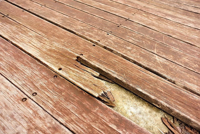 Why Deck Finishes Peel, Crack, Or Fail
