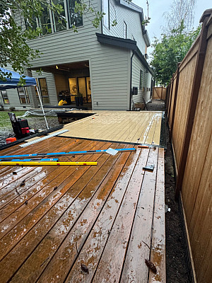Modern_Rustic_Deckhouse_Sia_Decks (8)