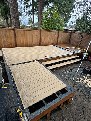Modern_Rustic_Deckhouse_Sia_Decks (6)